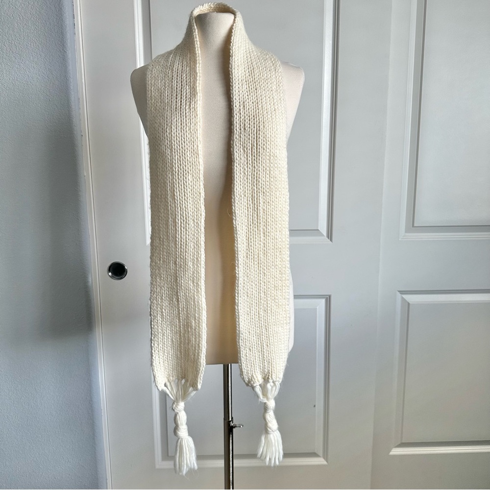 Fossil Scarf